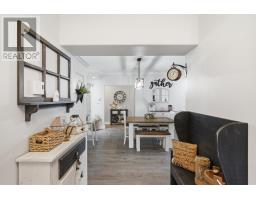 98 Sullivan Avenue thumbnail 14