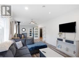 98 Sullivan Avenue thumbnail 21