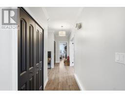 98 Sullivan Avenue thumbnail 22