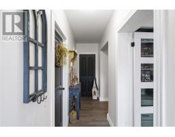 98 Sullivan Avenue thumbnail 23