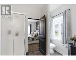 98 Sullivan Avenue thumbnail 27