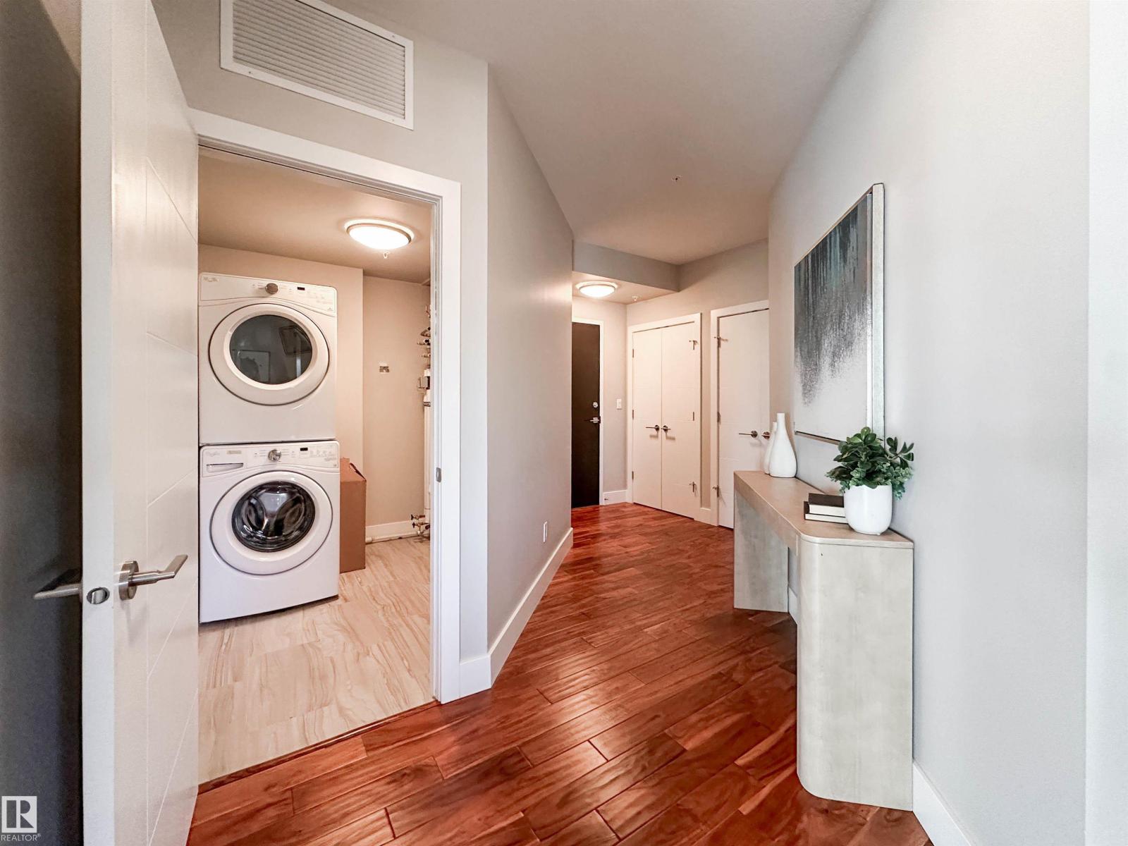 #620 200 BELLEROSE DR - 46