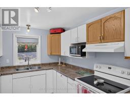 620 Highway 15 South, Rideau Lakes, ON K0G1L0 Photo 17
