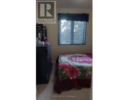 55 Whitegate Crescent, Ottawa, ON K2J4B7 Photo 12