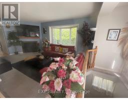 55 Whitegate Crescent, Ottawa, ON K2J4B7 Photo 7