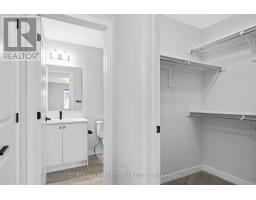 802 Parnian Private, Ottawa, ON K2J7K6 Photo 20