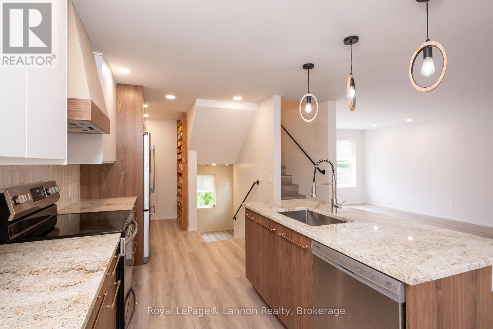 1414 MCGREGOR AVENUE - 18
