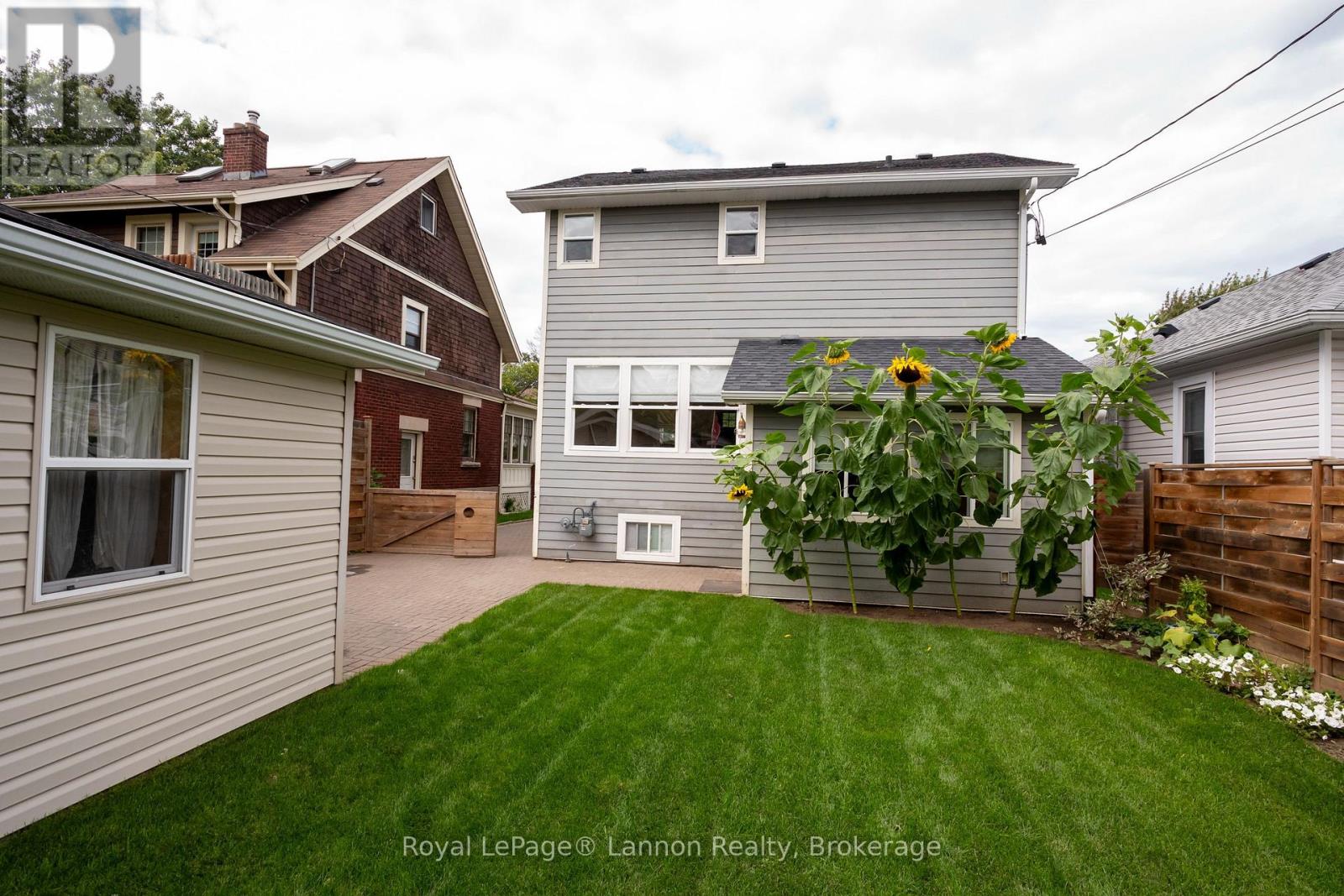 1414 MCGREGOR AVENUE - 44