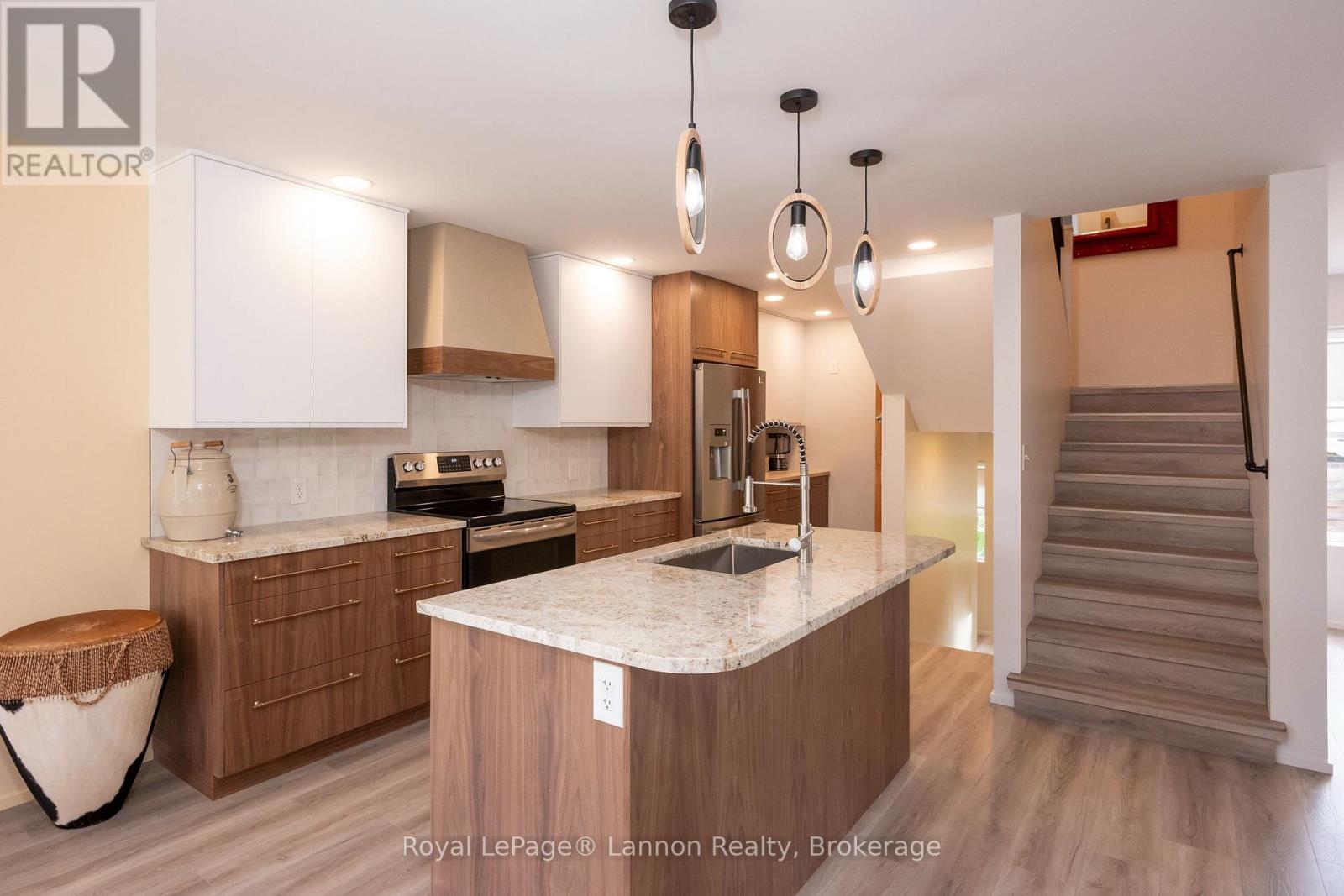 1414 MCGREGOR AVENUE - 6