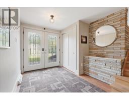 Bedroom 3 - 16 Pinecrest Court, Pelham, ON L0S1E0 Photo 7