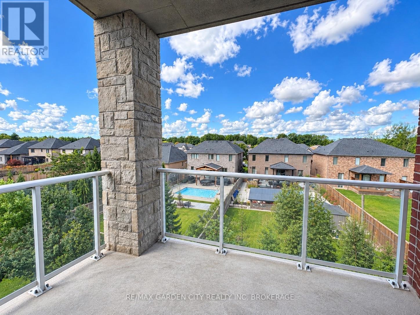 #304 529 SOUTH PELHAM ROAD - 25