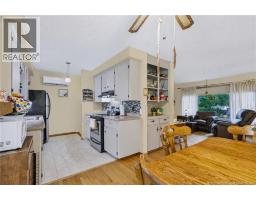 169 Burpee Street, photo 10