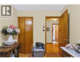 169 Burpee Street, photo 20