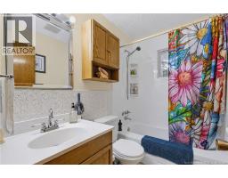 169 Burpee Street, photo 24