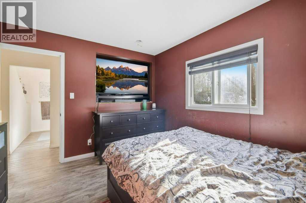 Listing photo – 443044 Range Road 43, Rural Ponoka County