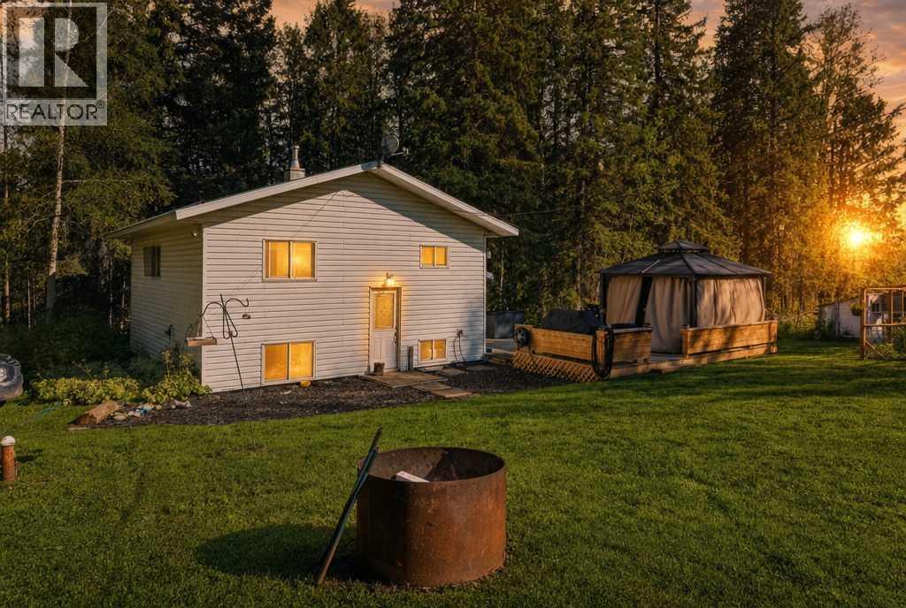 Listing photo – 443044 Range Road 43, Rural Ponoka County