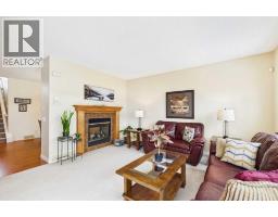 4pc Bathroom - 167 Evanston View Nw, Calgary, AB T3P1H3 Photo 12