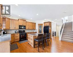 Pantry - 167 Evanston View Nw, Calgary, AB T3P1H3 Photo 6
