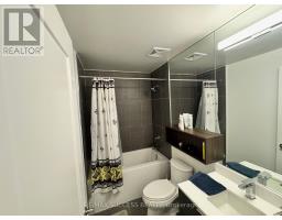 1925a - 70 Princess Street, Toronto, ON M5A0X6 Photo 9