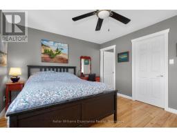 Family room - 53 Therrien Court, Penetanguishene, ON L9M1P6 Photo 11
