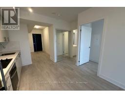 501 - 2545 Simcoe Street N, Oshawa, ON L1L0W3 Photo 6