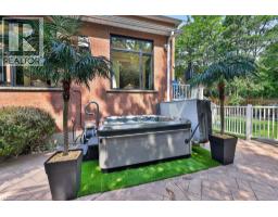 324 Oakridge Court, Oakville, ON L6H5T9 Photo 44