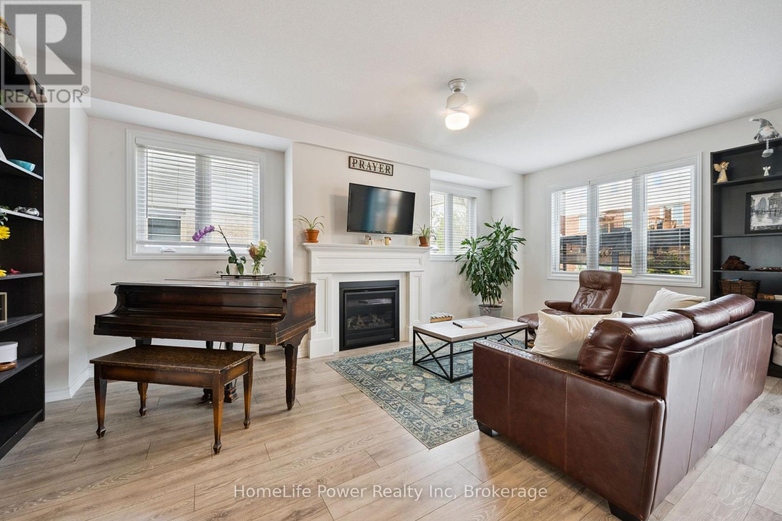 54 ELLIOT AVENUE, Centre Wellington (Fergus) — photo 10