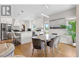 Living room - 515 4th Street W, Owen Sound, ON N4K0E4 Photo 11