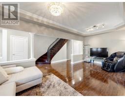 35 Sanderson Road, Markham, ON L6C2V4 Photo 6