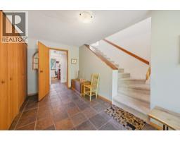 5481 Indian River Drive, North Vancouver, BC V7G2T7 Photo 21