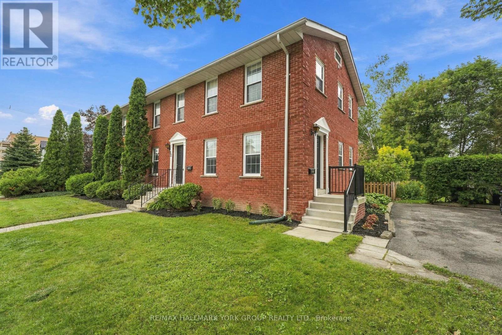 Listing photo of 52 CENTRE STREET