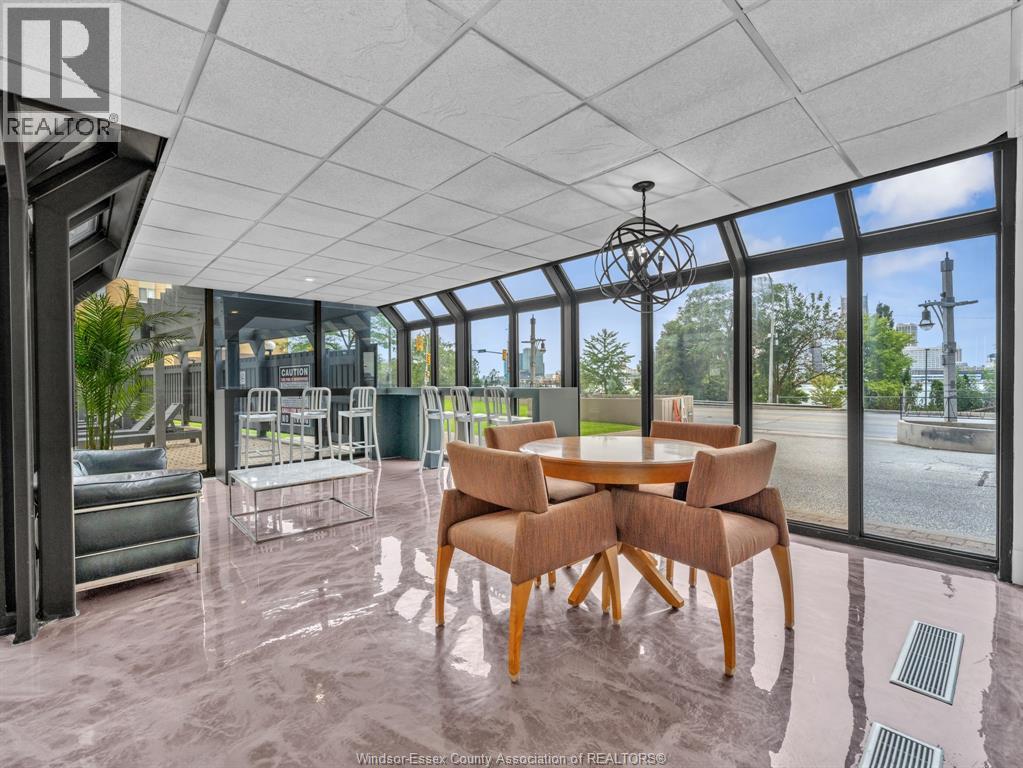 #1104 111 RIVERSIDE DRIVE East - Image 36