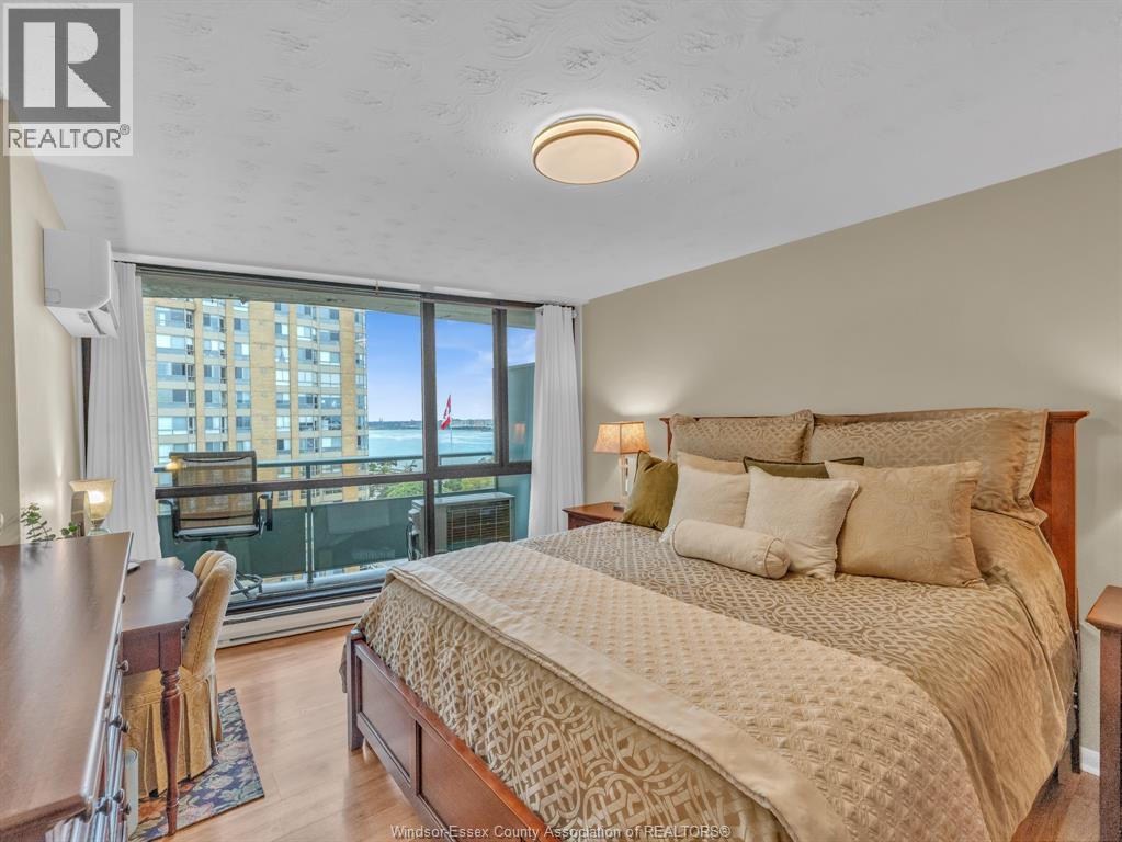 #1104 111 RIVERSIDE DRIVE East - Image 21