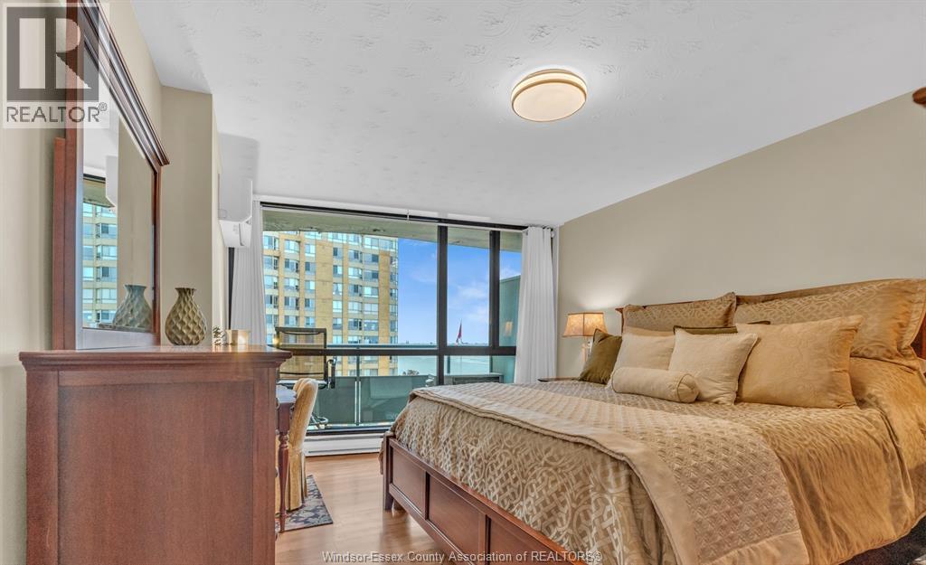 #1104 111 RIVERSIDE DRIVE East - Image 20
