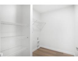 1015 14 Av Nw, Edmonton, AB T6T2R6 Photo 35