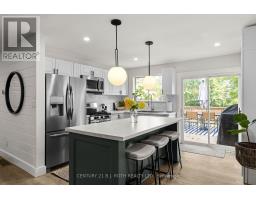 3417 Timberline Avenue, Severn, ON L3V0V8 Photo 11