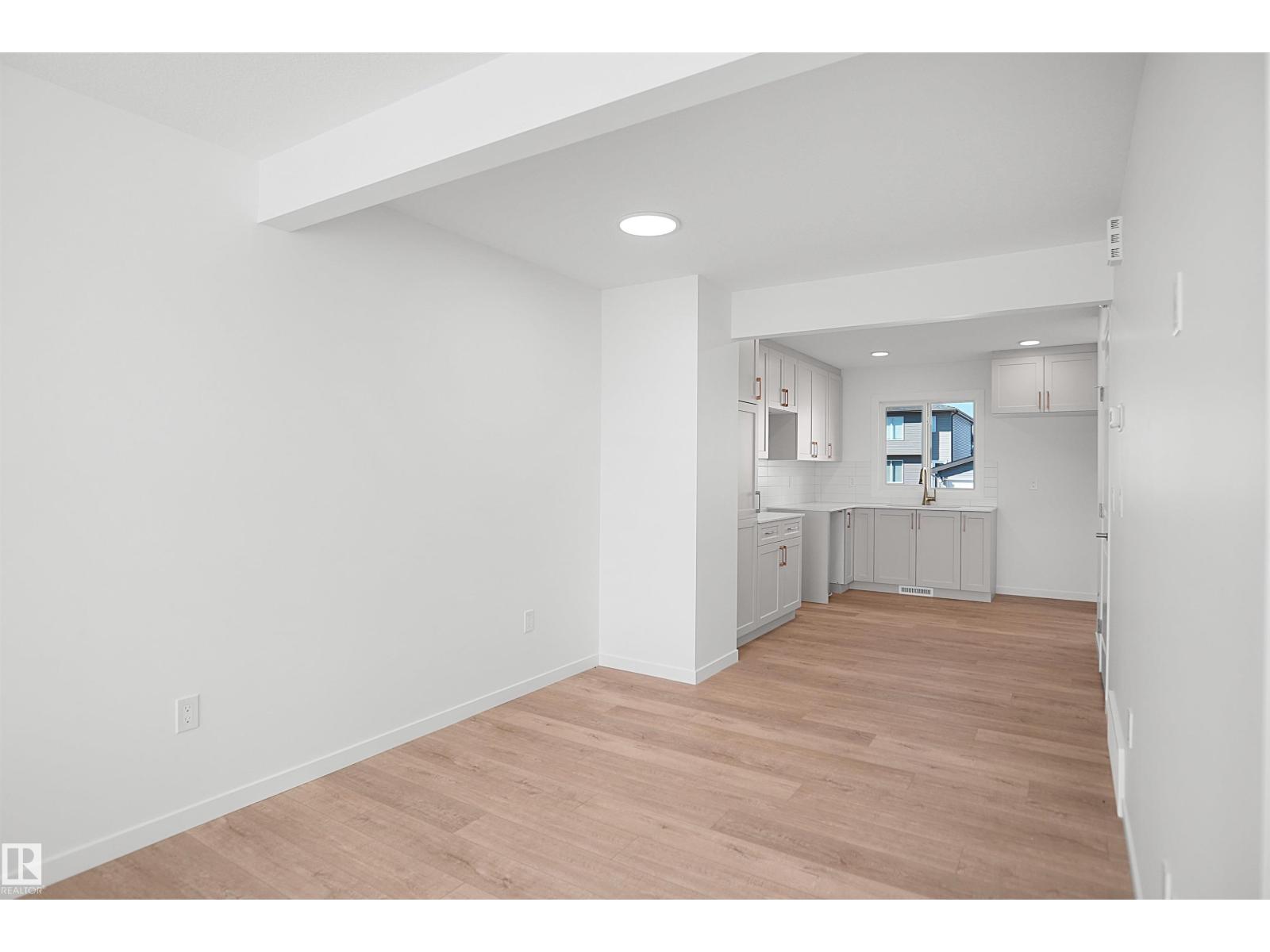 21014 24 Avenue NW, The Uplands — new townhouse, photo 8