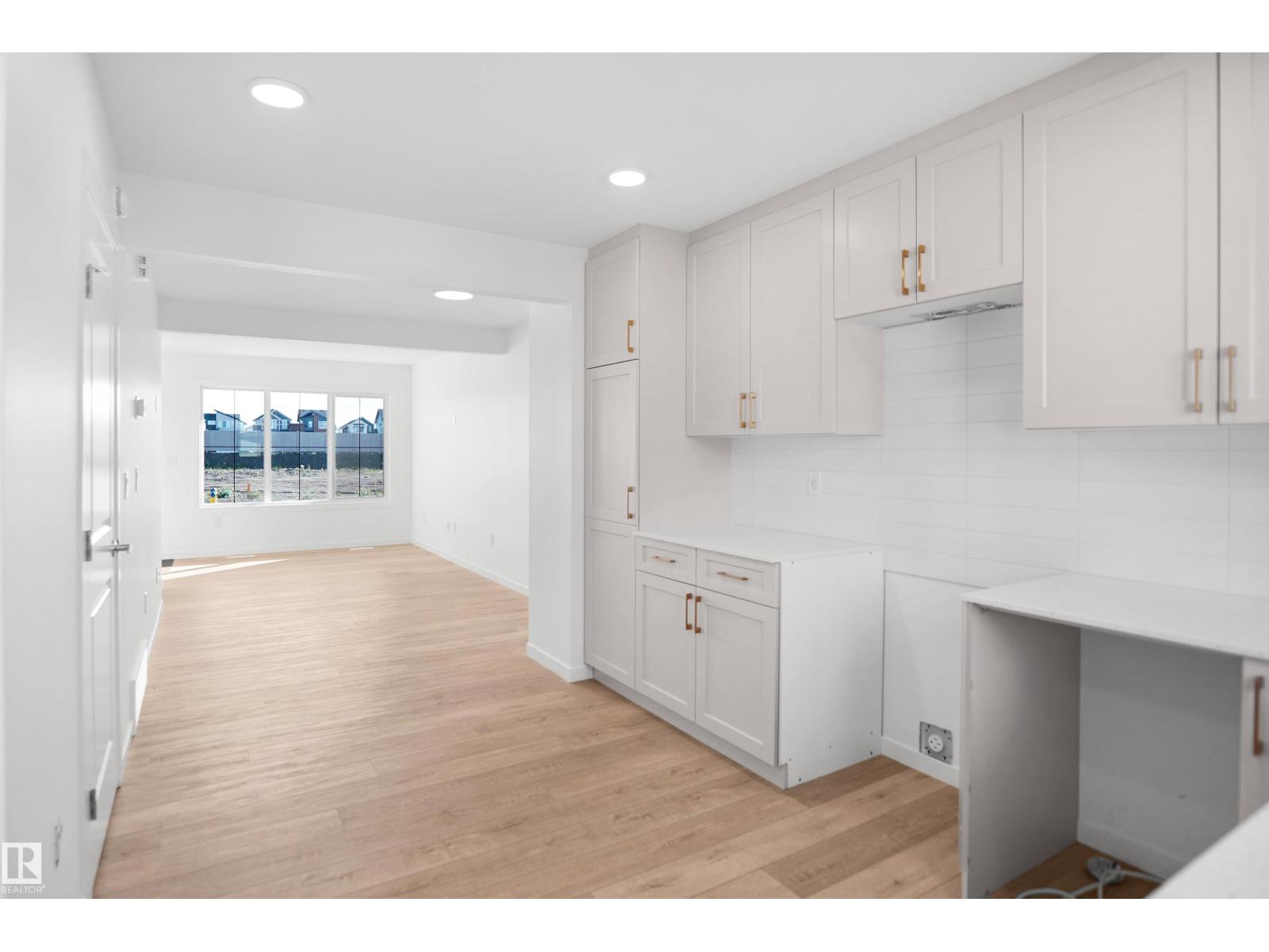 21014 24 Avenue NW, The Uplands — new townhouse, photo 12