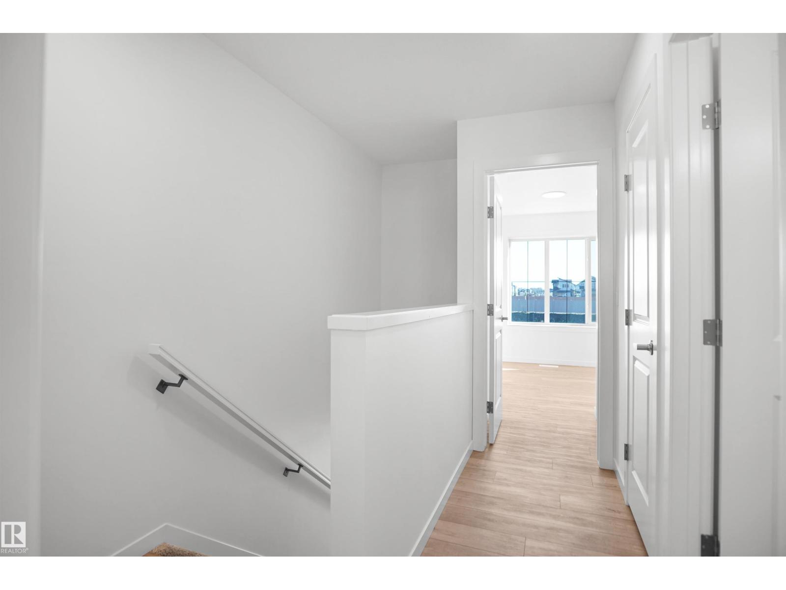 21014 24 AV NW - 16