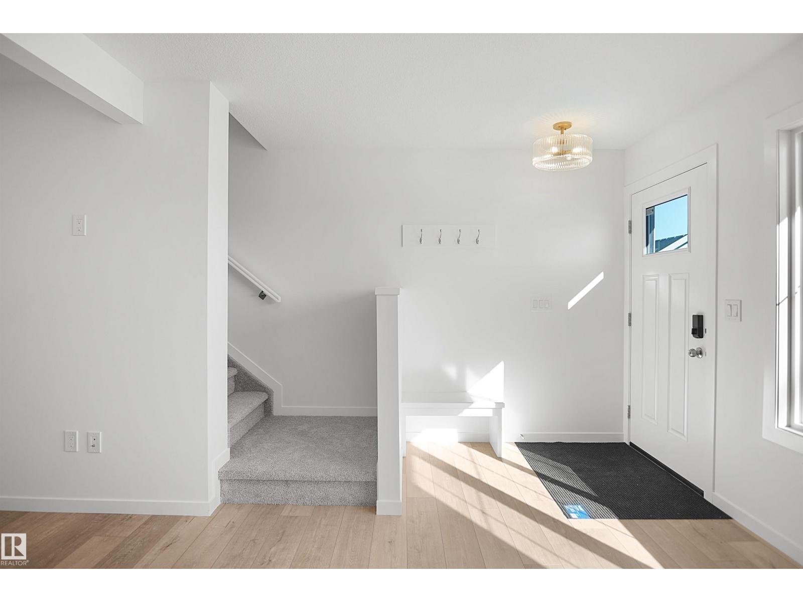 21014 24 Avenue NW, The Uplands — new townhouse, photo 3