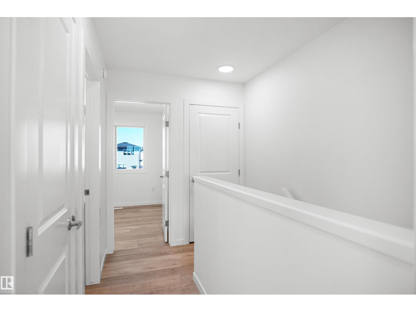 21014 24 AV NW - Image 15