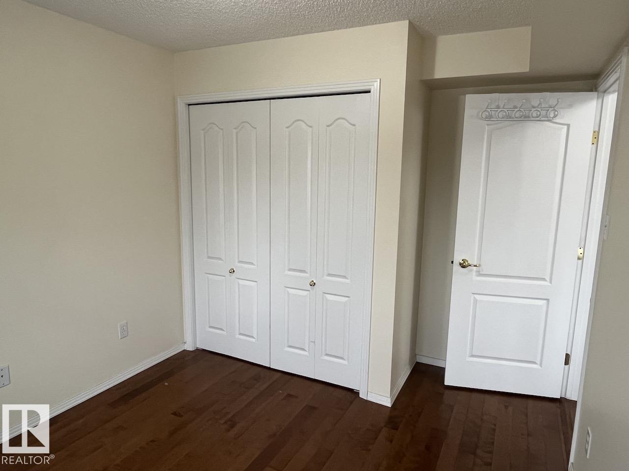 #402 8909 100 ST NW - 25