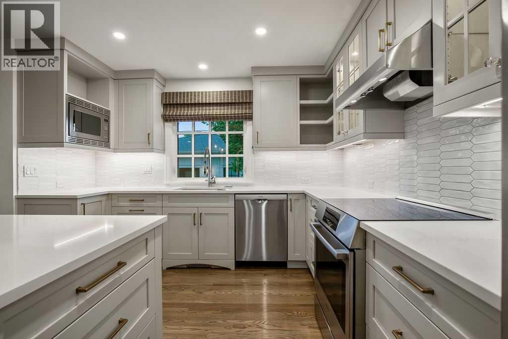 256 Westminster Drive SW - 11