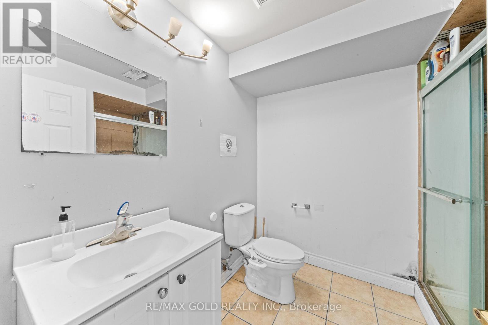 31 RAVENSCLIFFE COURT - 29