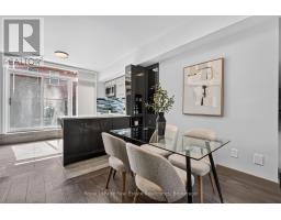 30 Michael Power Place, Toronto, ON M9A5G9 Photo 12