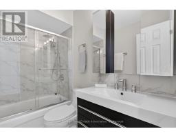 30 Michael Power Place, Toronto, ON M9A5G9 Photo 25