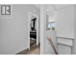 30 Michael Power Place, Toronto, ON M9A5G9 Photo 28