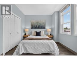 30 Michael Power Place, Toronto, ON M9A5G9 Photo 30