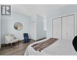 30 Michael Power Place, Toronto, ON M9A5G9 Photo 32