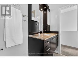 30 Michael Power Place, Toronto, ON M9A5G9 Photo 35